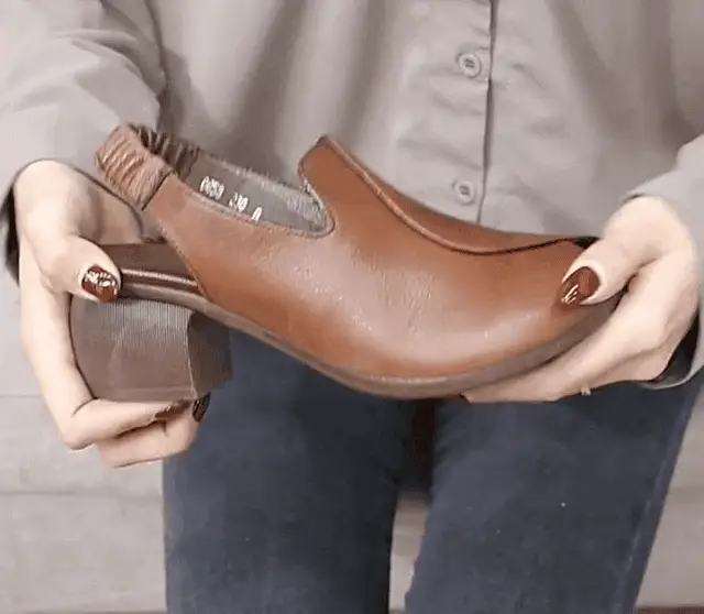 Soft-Soled Retro Leather Fish Mouth Women's Shoes